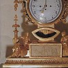 Ergnzung und Reparatur an Verzierung und Gehuse sowie Nachbesserungen in der Vergoldung ergeben ein schnes Ergebnis mit viel originaler Altgoldfassung in Glanz- und Mattgold.